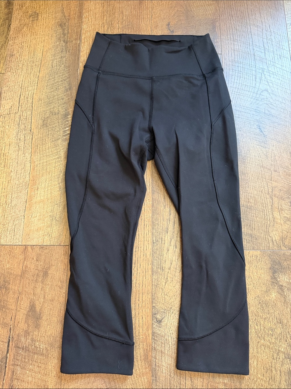lululemon athletica Black Cropped High-Rise Capri Leggings